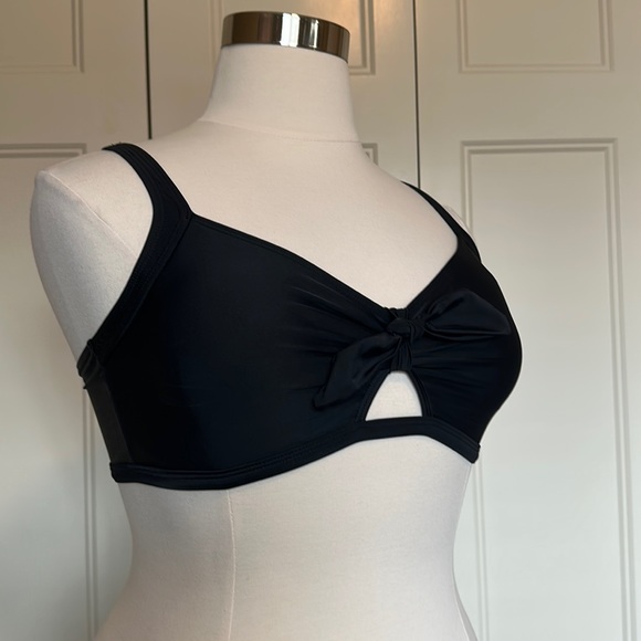 Tempt Me Large Black Bikini Swim Top Push-Up with Front Tie Knot - Picture 1 of 9